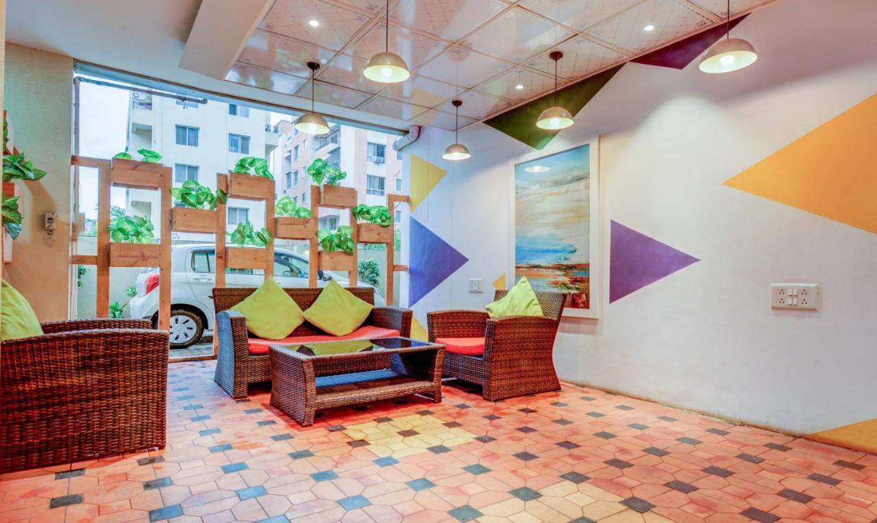 Treebo Iris Suites Pune Bagian luar foto