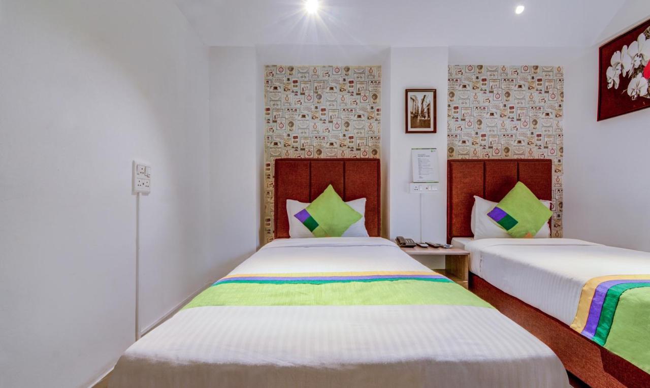 Treebo Iris Suites Pune Bagian luar foto