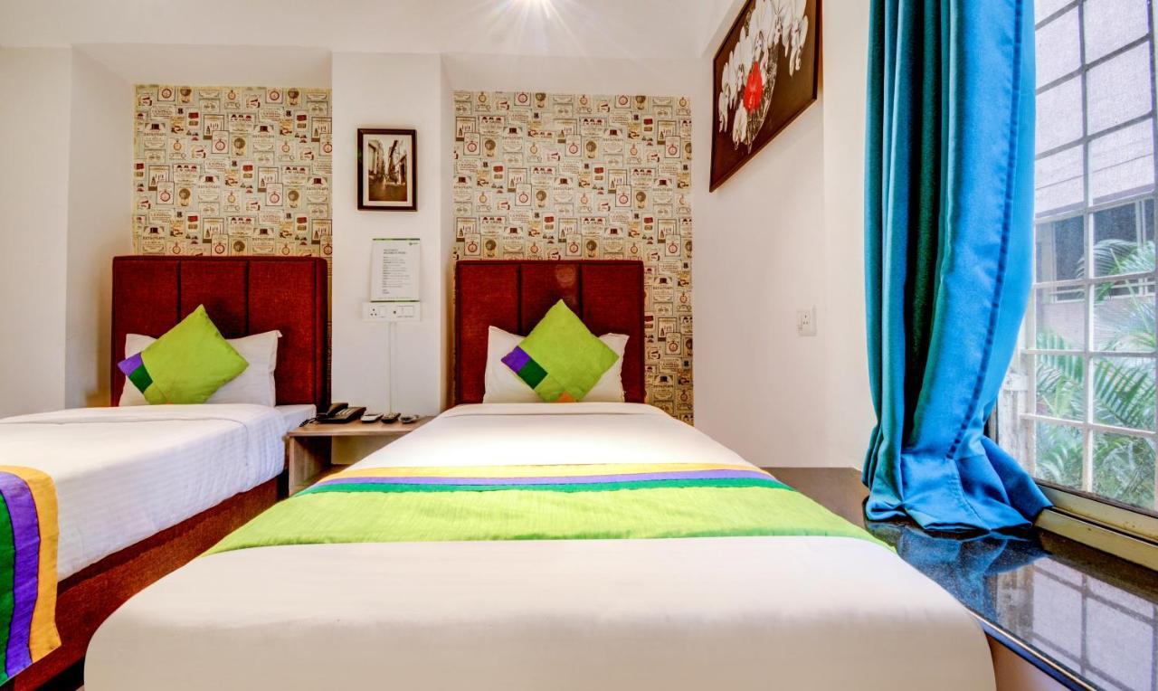 Treebo Iris Suites Pune Bagian luar foto